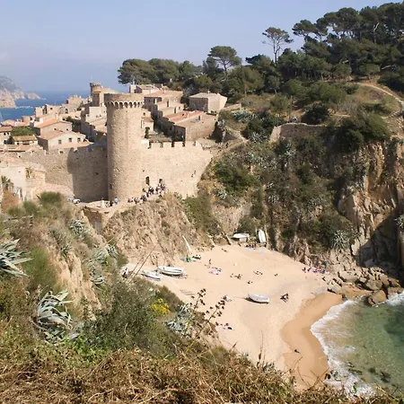 Apartamento 150 M Playa Tossa 滨海托萨